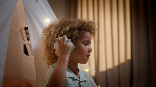 À quel âge un enfant apprend à lire : repères et conseils